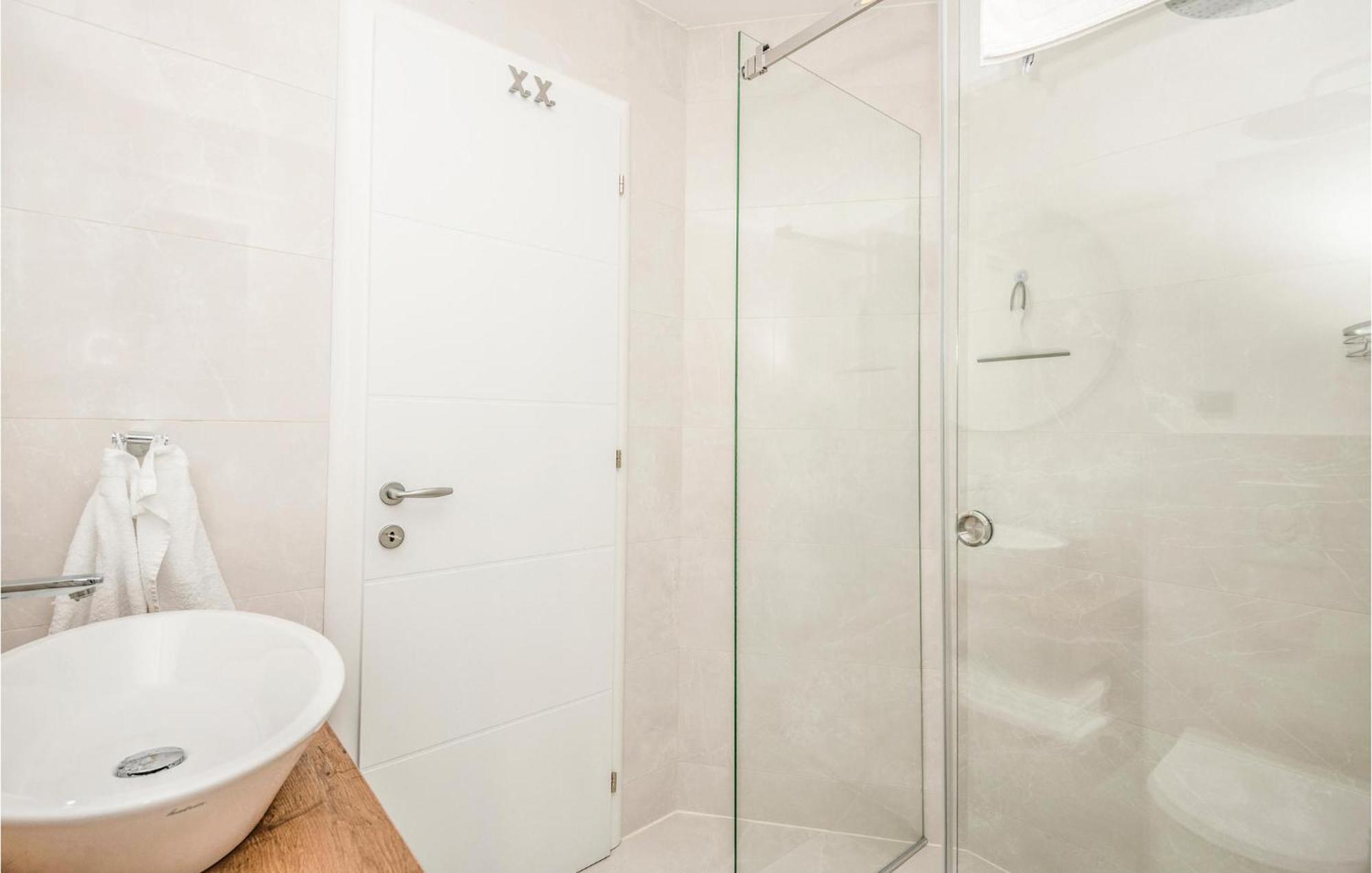 Stunning In With Jacuzzi * Makarska